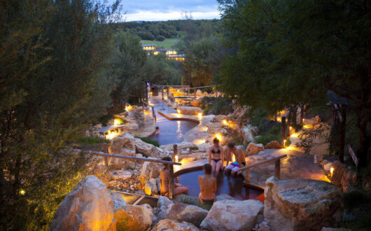 RS697_Peninsula_Hot_Springs__Bathing_gully_at_twilightscr